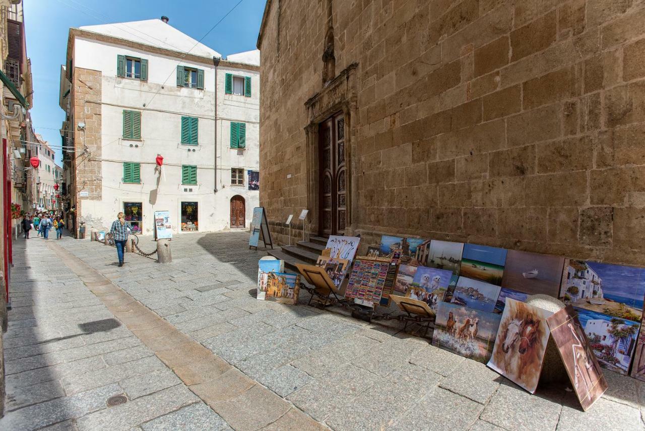 Centro Storico Carlo Alberto Alghero Exterior photo