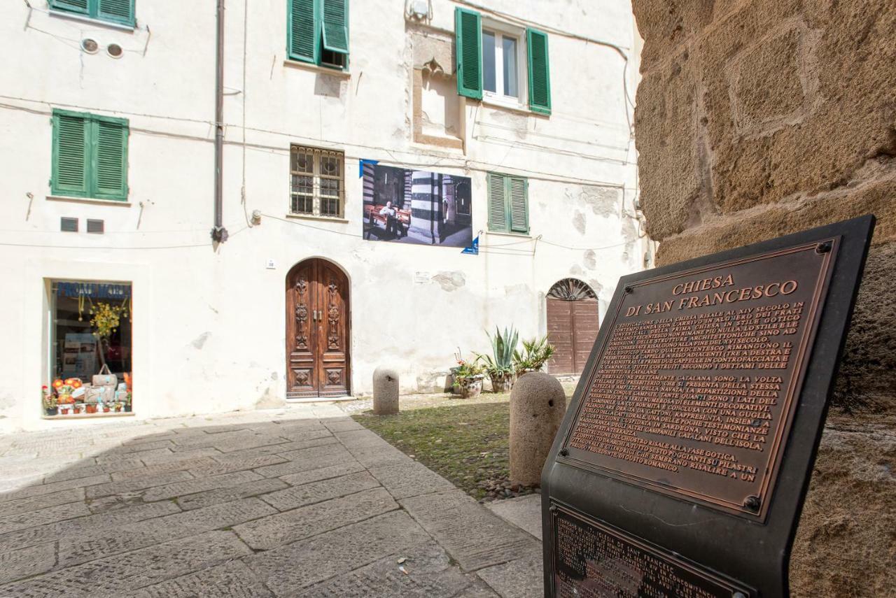 Centro Storico Carlo Alberto Alghero Exterior photo